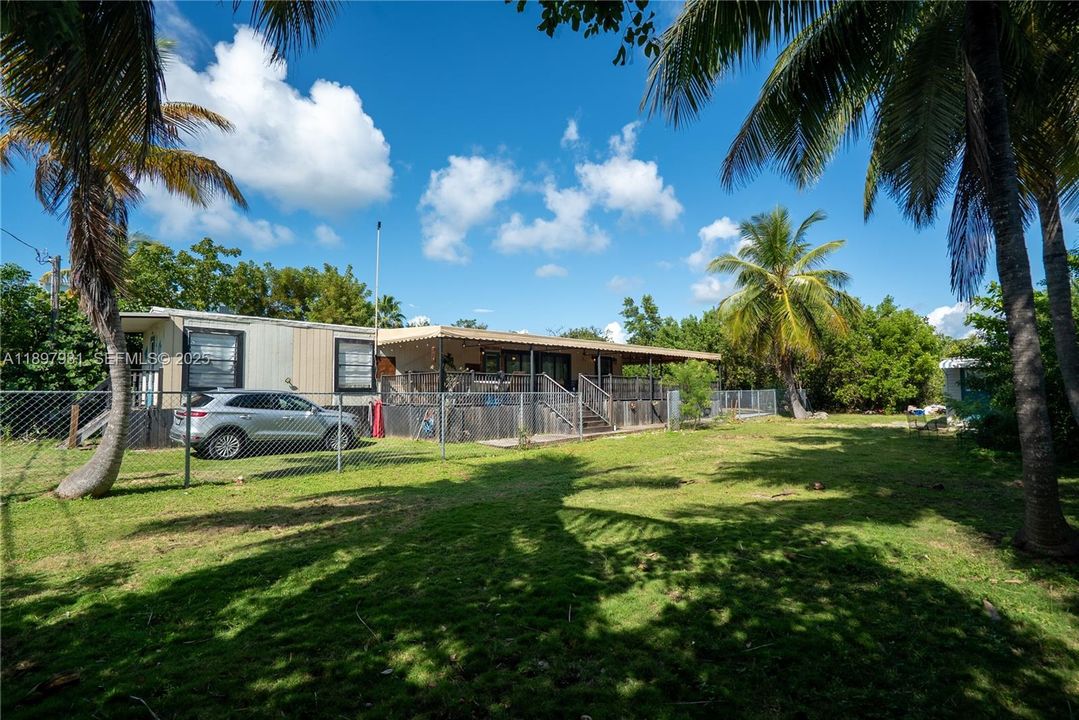 En Venta: $925,000 (2 camas, 1 baños, 924 Pies cuadrados)