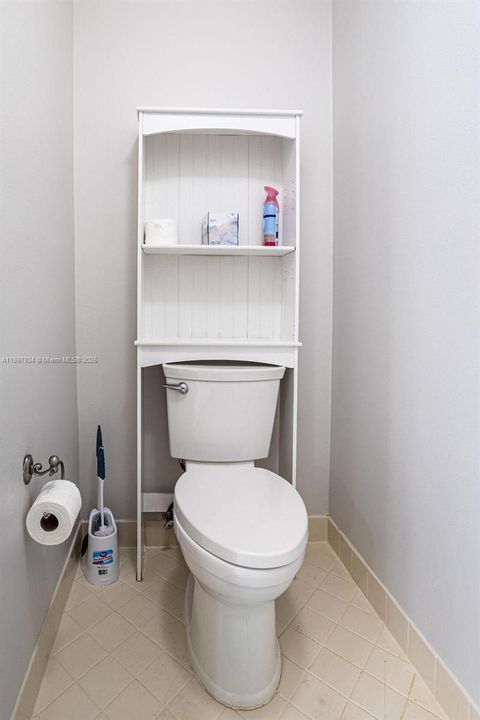 For Sale: $399,000 (2 beds, 2 baths, 1157 Square Feet)