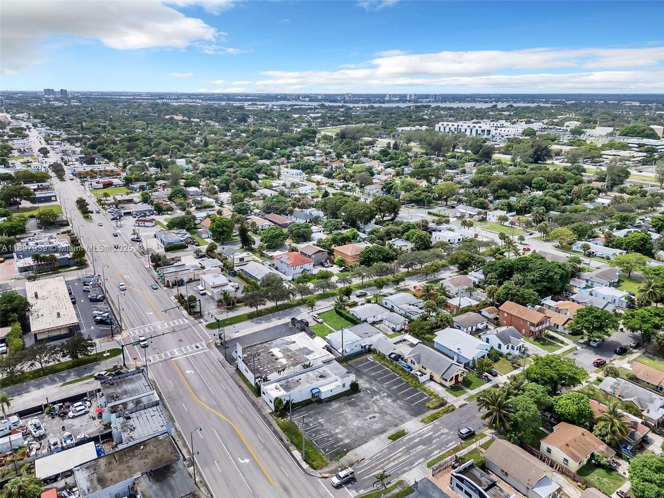 合同活跃: $1,500,000 (0 贝兹, 0 浴室, 0 平方英尺)