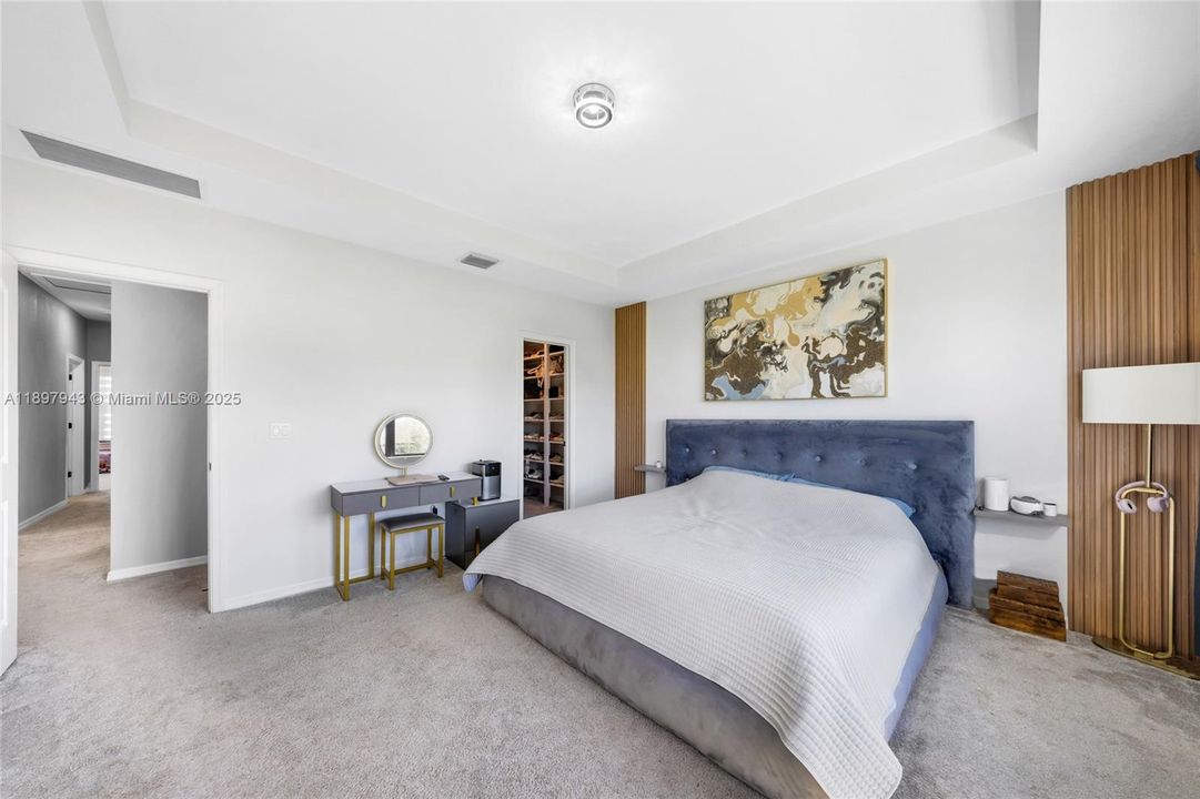 На продажу: $970,000 (3 спален, 2 ванн, 2143 Квадратных фут)