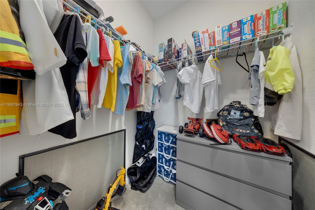 На продажу: $970,000 (3 спален, 2 ванн, 2143 Квадратных фут)