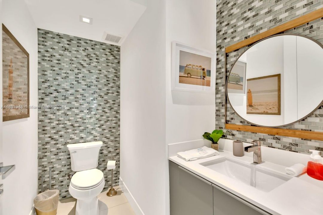 待售: $1,799,000 (5 贝兹, 4 浴室, 3066 平方英尺)