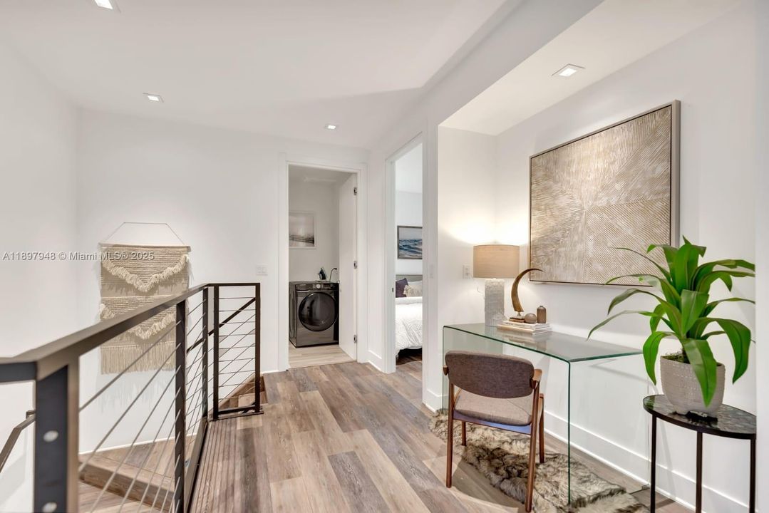 待售: $1,799,000 (5 贝兹, 4 浴室, 3066 平方英尺)