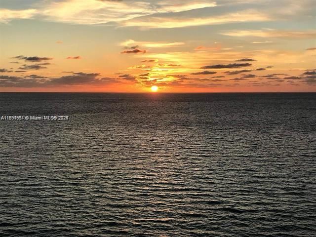 Activo con contrato: $4,500 (1 camas, 1 baños, 745 Pies cuadrados)