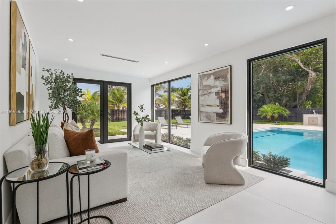 Active With Contract: $1,899,000 (4 beds, 3 baths, 2745 Square Feet)