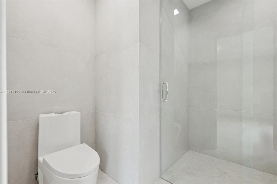 Active With Contract: $1,899,000 (4 beds, 3 baths, 2745 Square Feet)