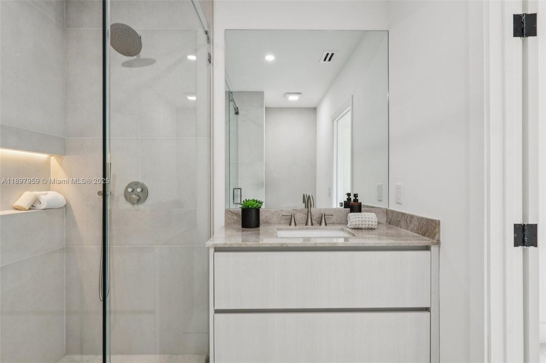 Active With Contract: $1,899,000 (4 beds, 3 baths, 2745 Square Feet)