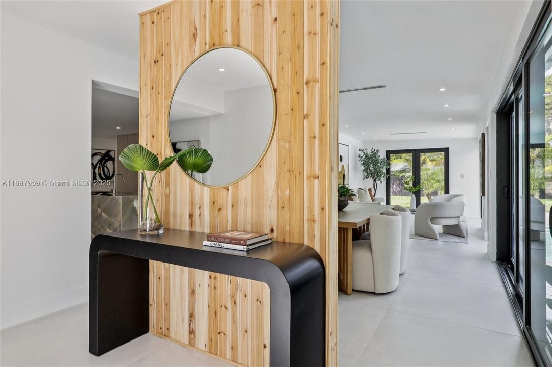 Active With Contract: $1,899,000 (4 beds, 3 baths, 2745 Square Feet)