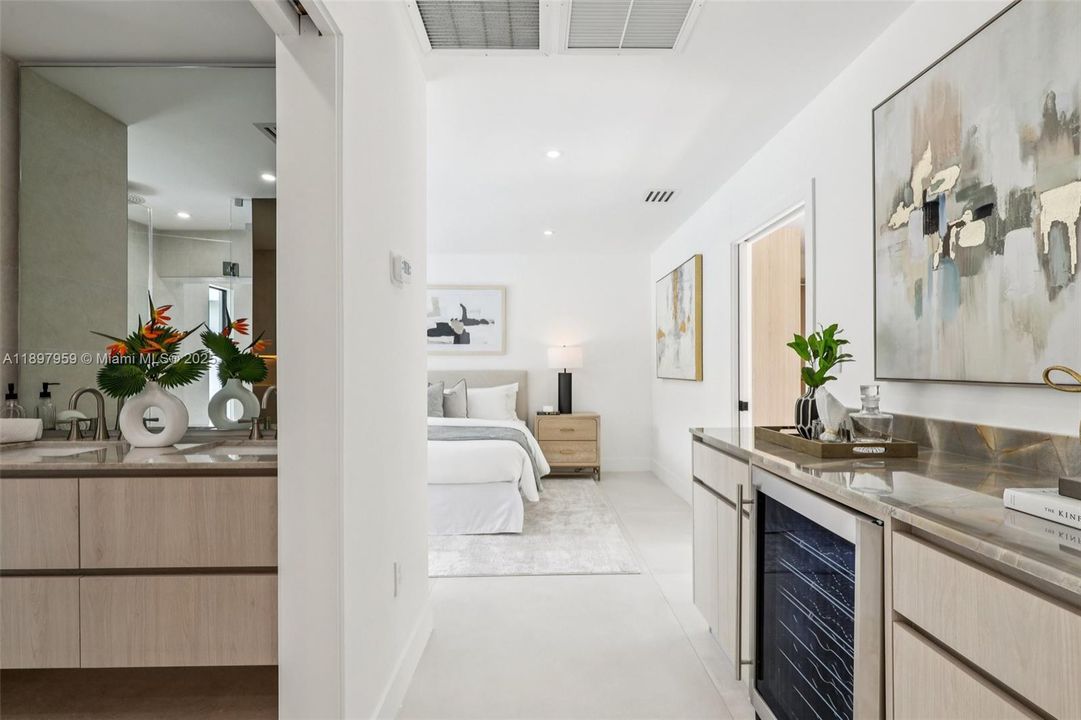 Active With Contract: $1,899,000 (4 beds, 3 baths, 2745 Square Feet)