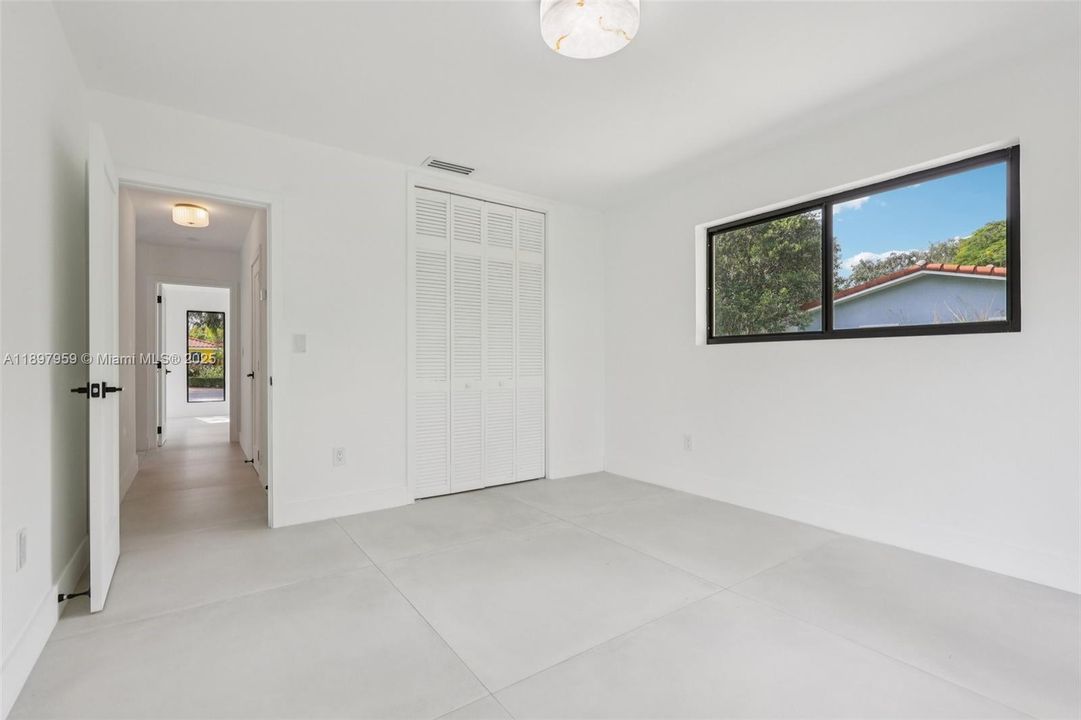 Active With Contract: $1,899,000 (4 beds, 3 baths, 2745 Square Feet)