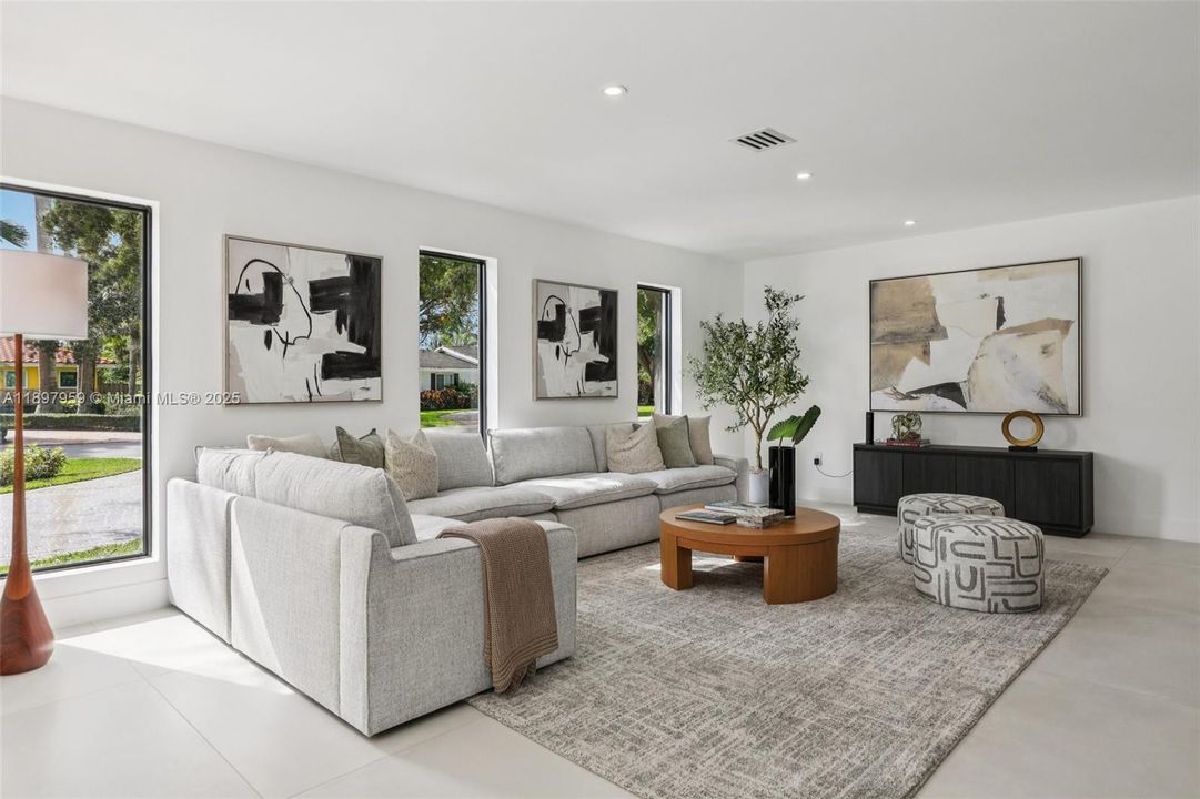 Active With Contract: $1,899,000 (4 beds, 3 baths, 2745 Square Feet)