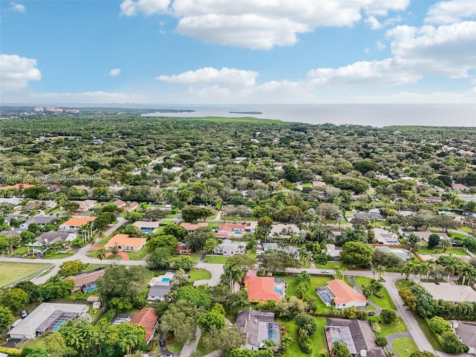 Active With Contract: $1,899,000 (4 beds, 3 baths, 2745 Square Feet)