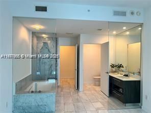 Recientemente alquilado: $5,700 (2 camas, 3 baños, 1186 Pies cuadrados)