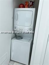 Recientemente alquilado: $5,700 (2 camas, 3 baños, 1186 Pies cuadrados)