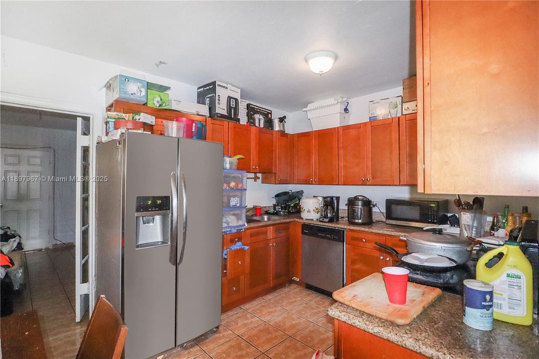 待售: $850,000 (0 贝兹, 0 浴室, 2231 平方英尺)