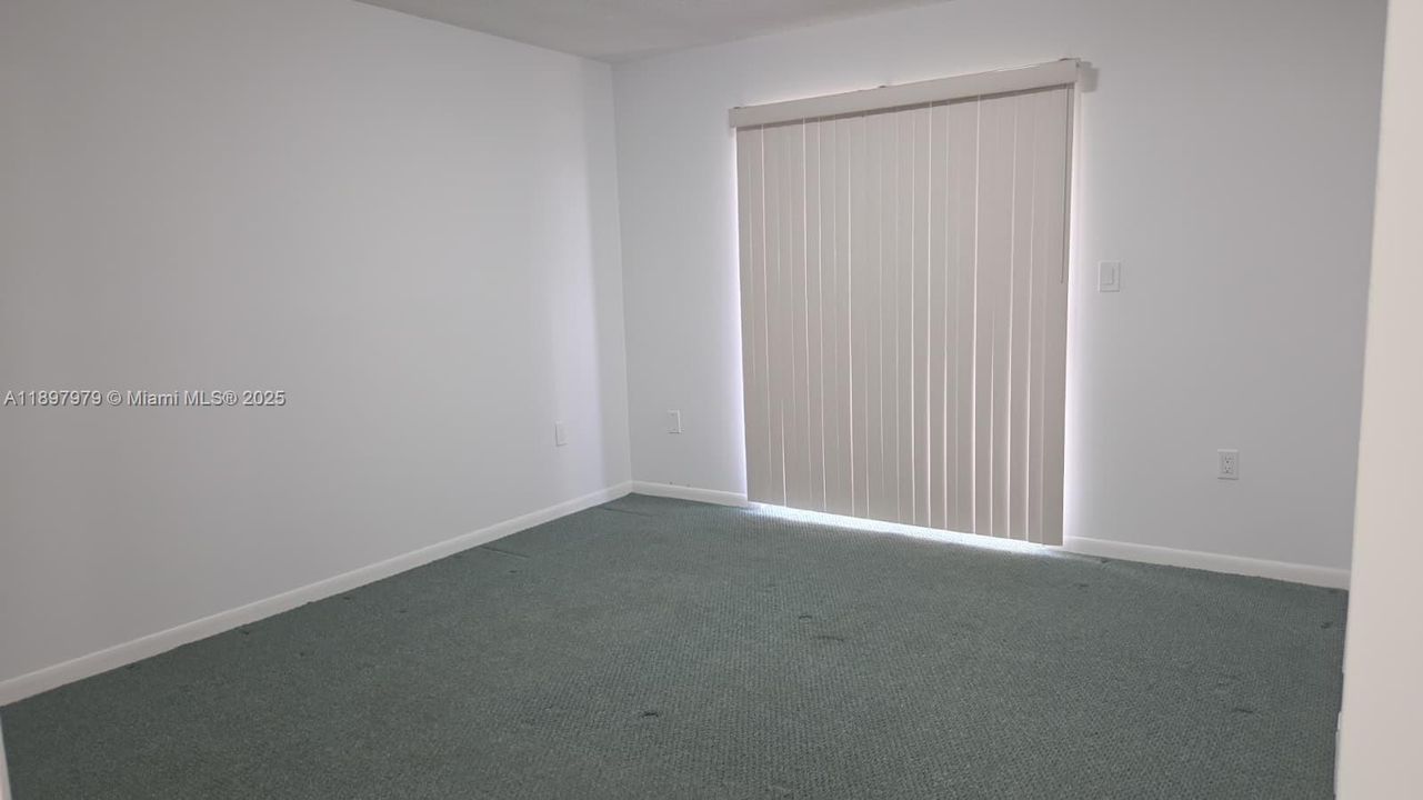 В аренду: $3,200 (3 спален, 2 ванн, 1080 Квадратных фут)