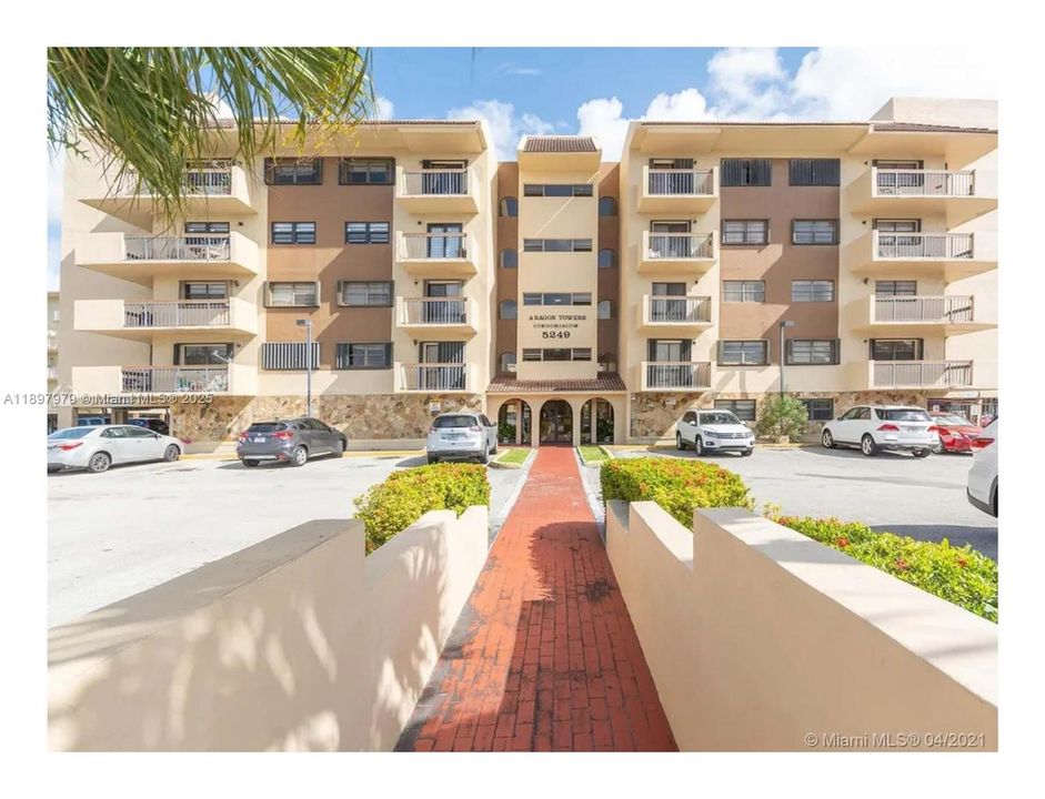 В аренду: $3,200 (3 спален, 2 ванн, 1080 Квадратных фут)