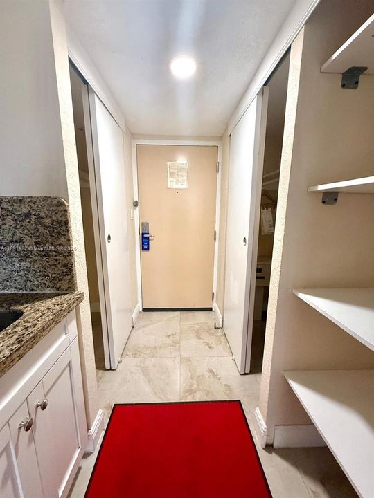 En Venta: $105,000 (0 camas, 1 baños, 420 Pies cuadrados)