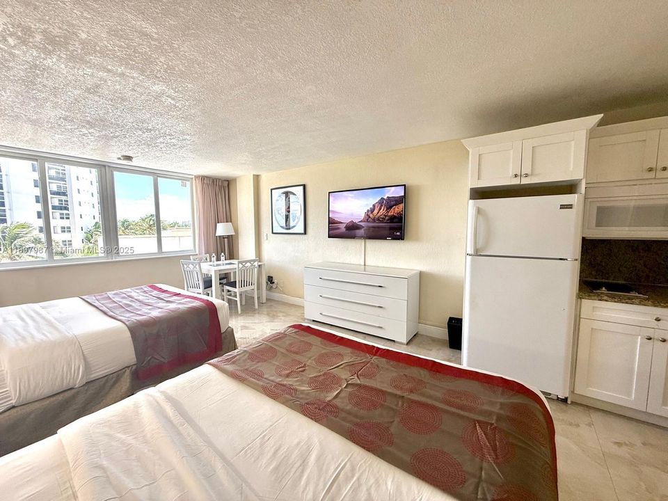 En Venta: $105,000 (0 camas, 1 baños, 420 Pies cuadrados)