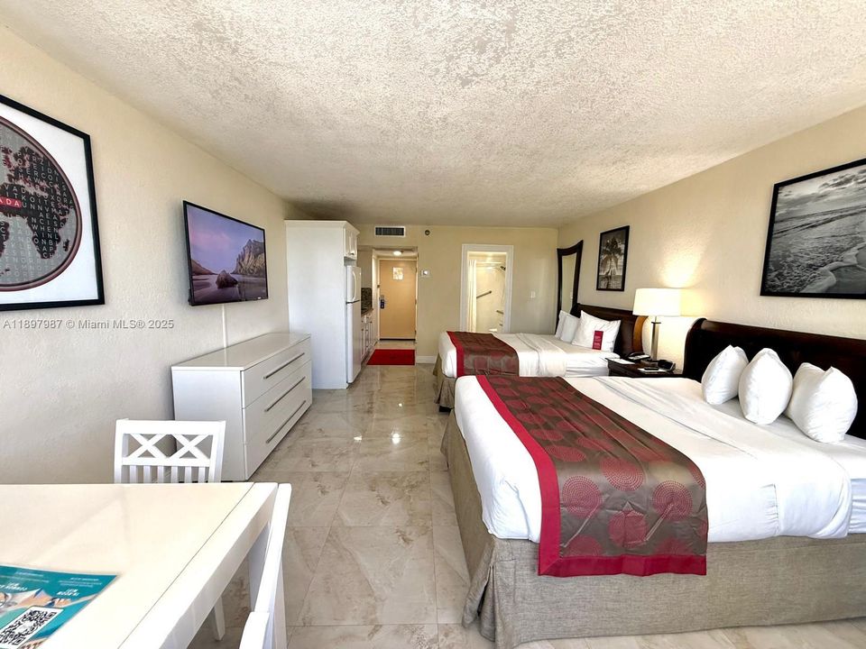 En Venta: $105,000 (0 camas, 1 baños, 420 Pies cuadrados)