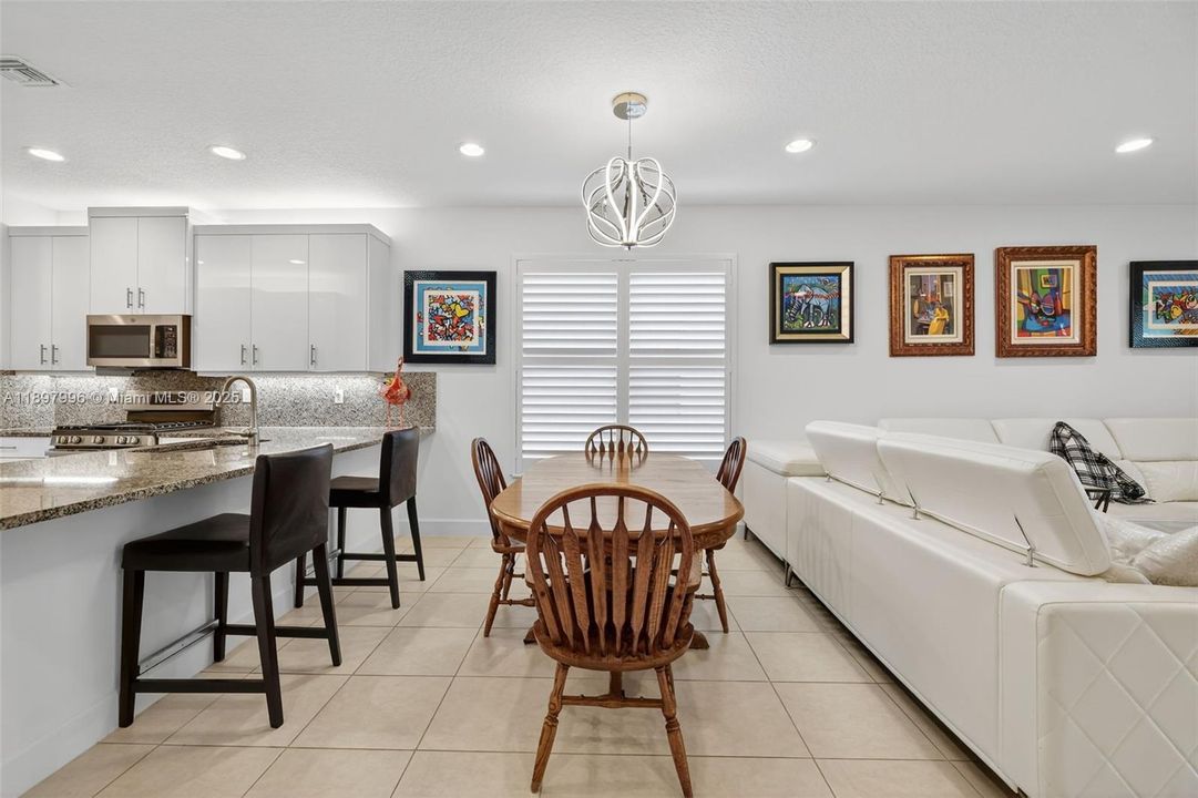 For Sale: $495,000 (3 beds, 2 baths, 1841 Square Feet)