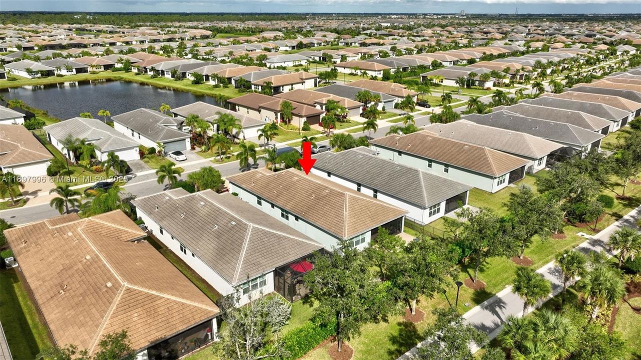 For Sale: $495,000 (3 beds, 2 baths, 1841 Square Feet)