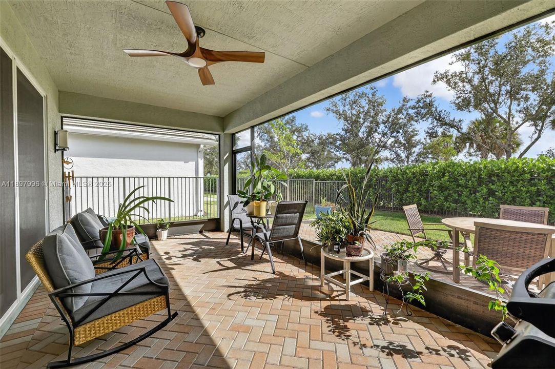 For Sale: $495,000 (3 beds, 2 baths, 1841 Square Feet)