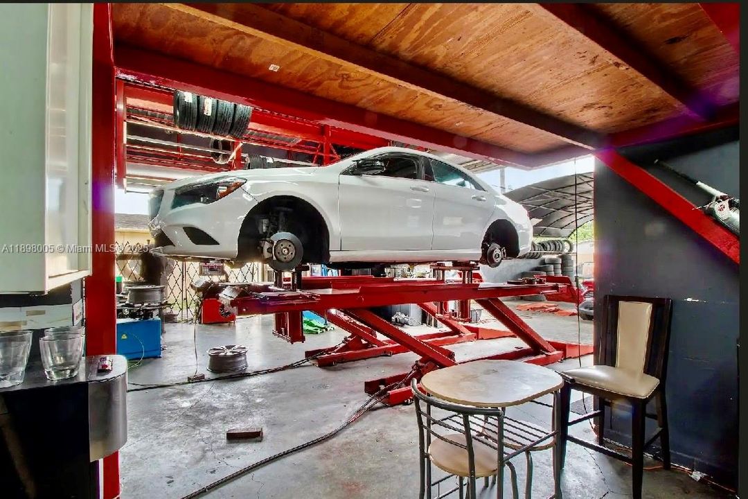 待售: $1,900,000 (0 贝兹, 0 浴室, 0 平方英尺)