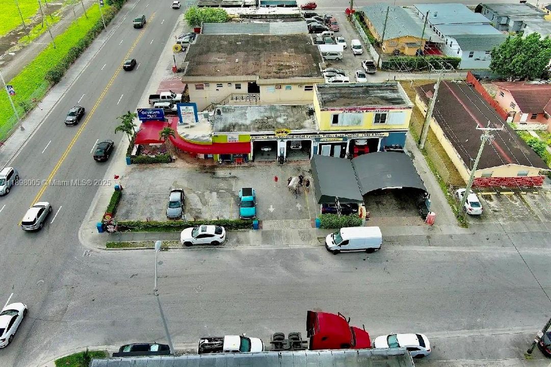 待售: $1,900,000 (0 贝兹, 0 浴室, 0 平方英尺)