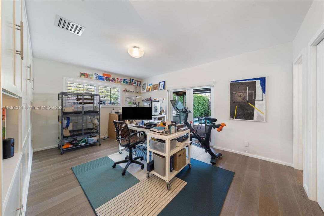 待售: $3,000,000 (4 贝兹, 3 浴室, 2460 平方英尺)