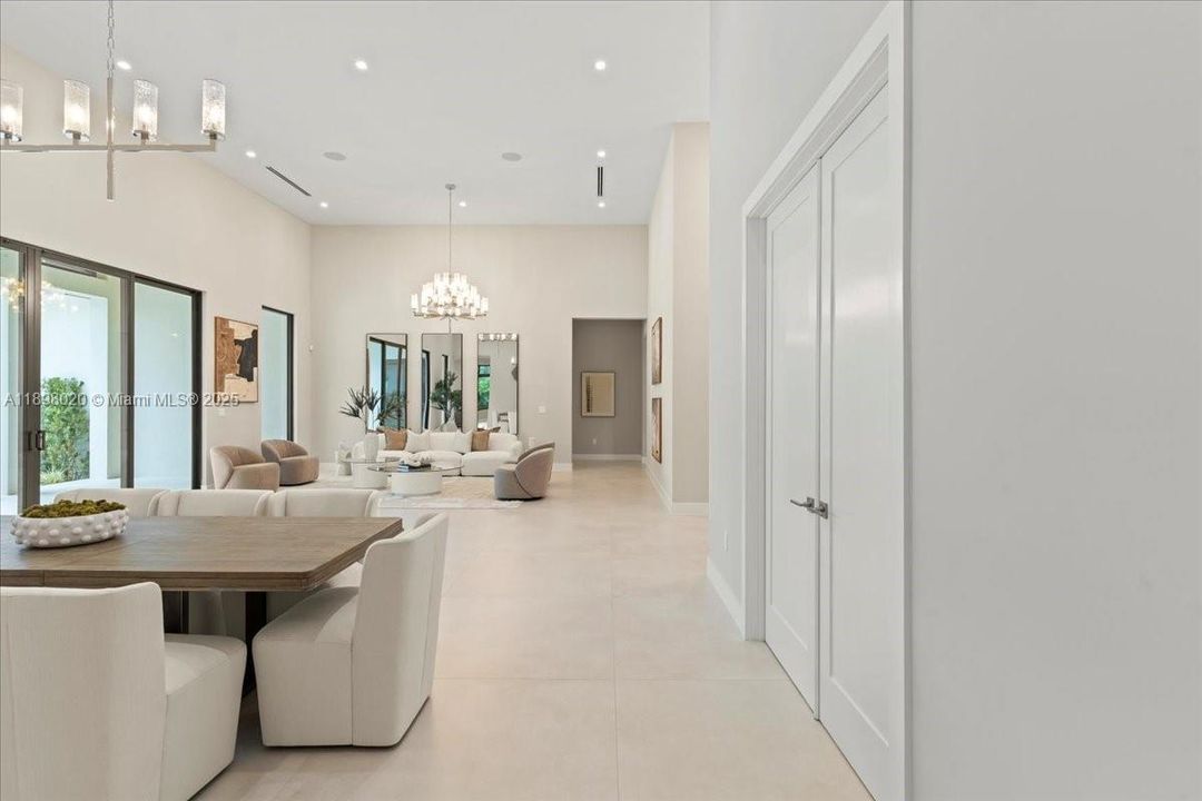 Active With Contract: $4,595,000 (5 beds, 5 baths, 5006 Square Feet)