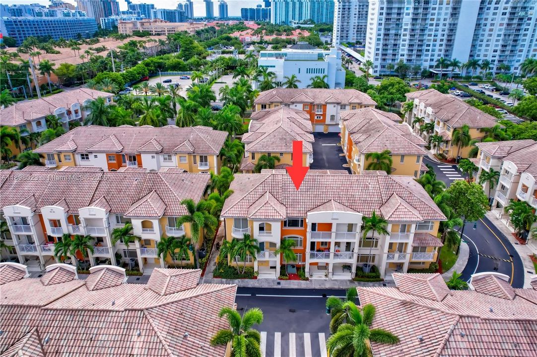 En Venta: $630,000 (2 camas, 2 baños, 1745 Pies cuadrados)