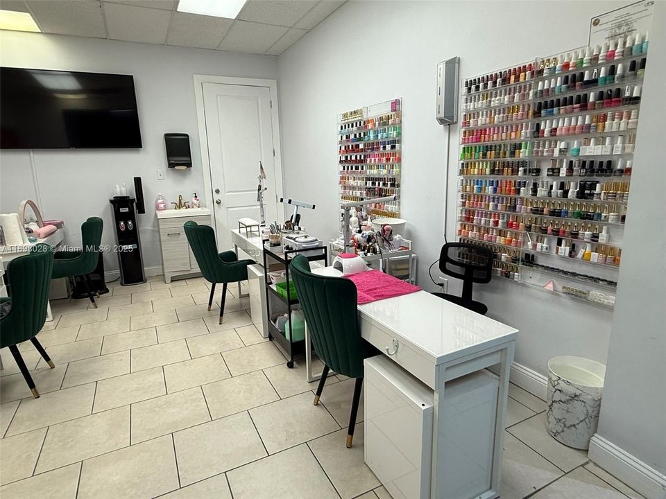 Nail Stations