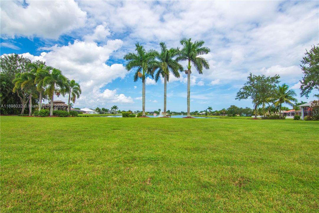 For Sale: $595,000 (3 beds, 2 baths, 2691 Square Feet)