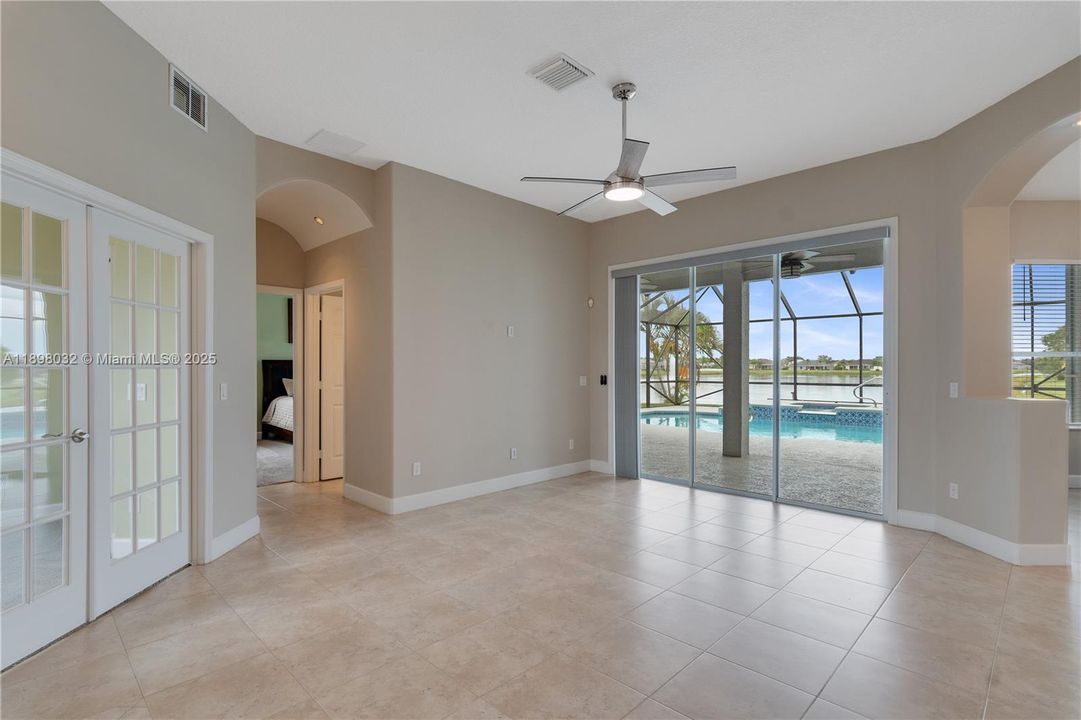 For Sale: $595,000 (3 beds, 2 baths, 2691 Square Feet)