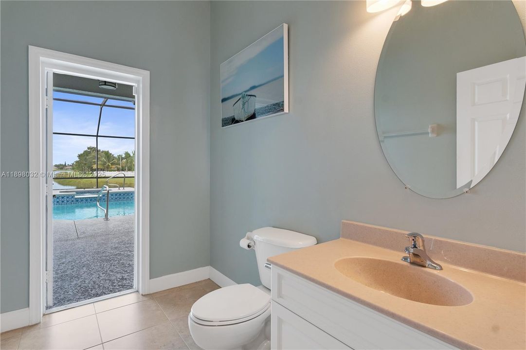 For Sale: $595,000 (3 beds, 2 baths, 2691 Square Feet)