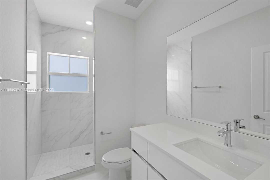 For Sale: $599,990 (5 beds, 3 baths, 0 Square Feet)