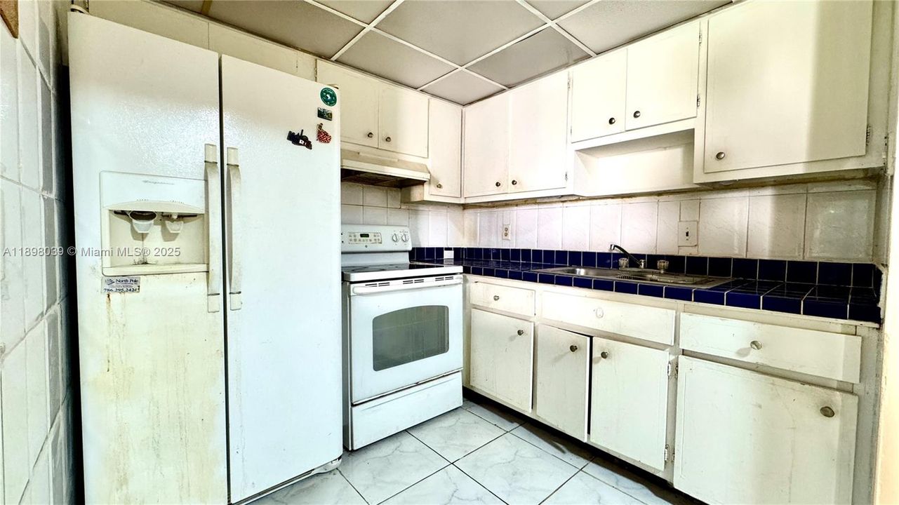 出租: $1,250 (1 贝兹, 1 浴室, 662 平方英尺)