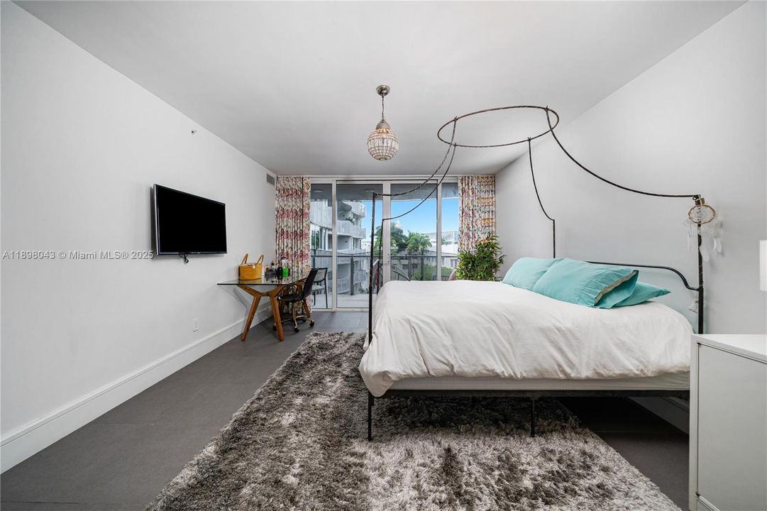 待售: $1,650,000 (3 贝兹, 3 浴室, 1929 平方英尺)