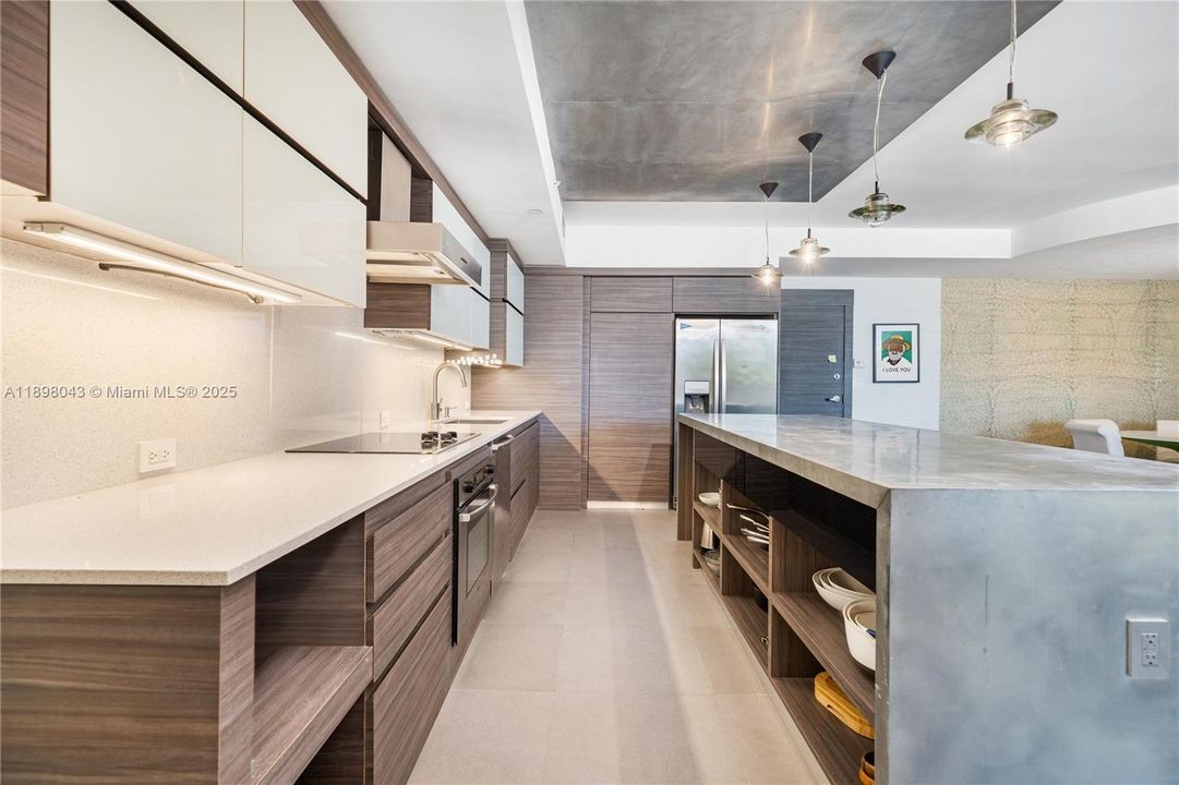 待售: $1,650,000 (3 贝兹, 3 浴室, 1929 平方英尺)