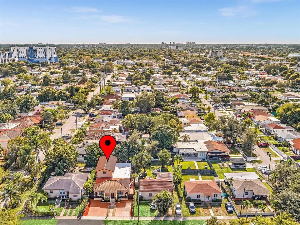 На продажу: $850,000 (4 спален, 3 ванн, 2675 Квадратных фут)