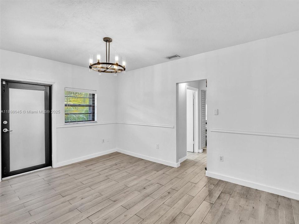 На продажу: $850,000 (4 спален, 3 ванн, 2675 Квадратных фут)