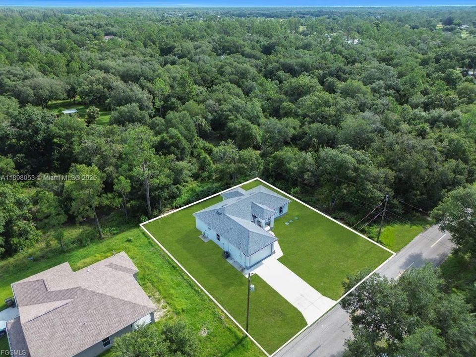 For Sale: $314,900 (3 beds, 2 baths, 1493 Square Feet)