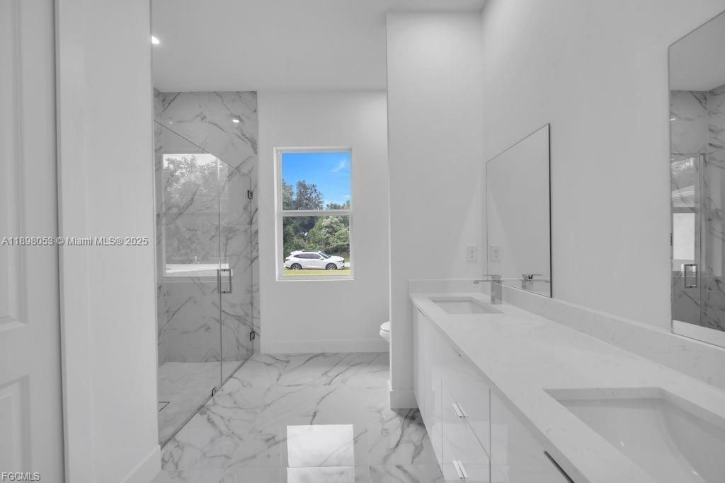 For Sale: $314,900 (3 beds, 2 baths, 1493 Square Feet)