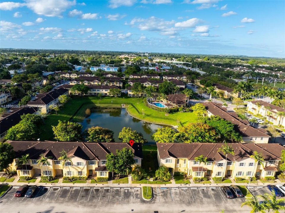 En Venta: $325,000 (2 camas, 2 baños, 1161 Pies cuadrados)