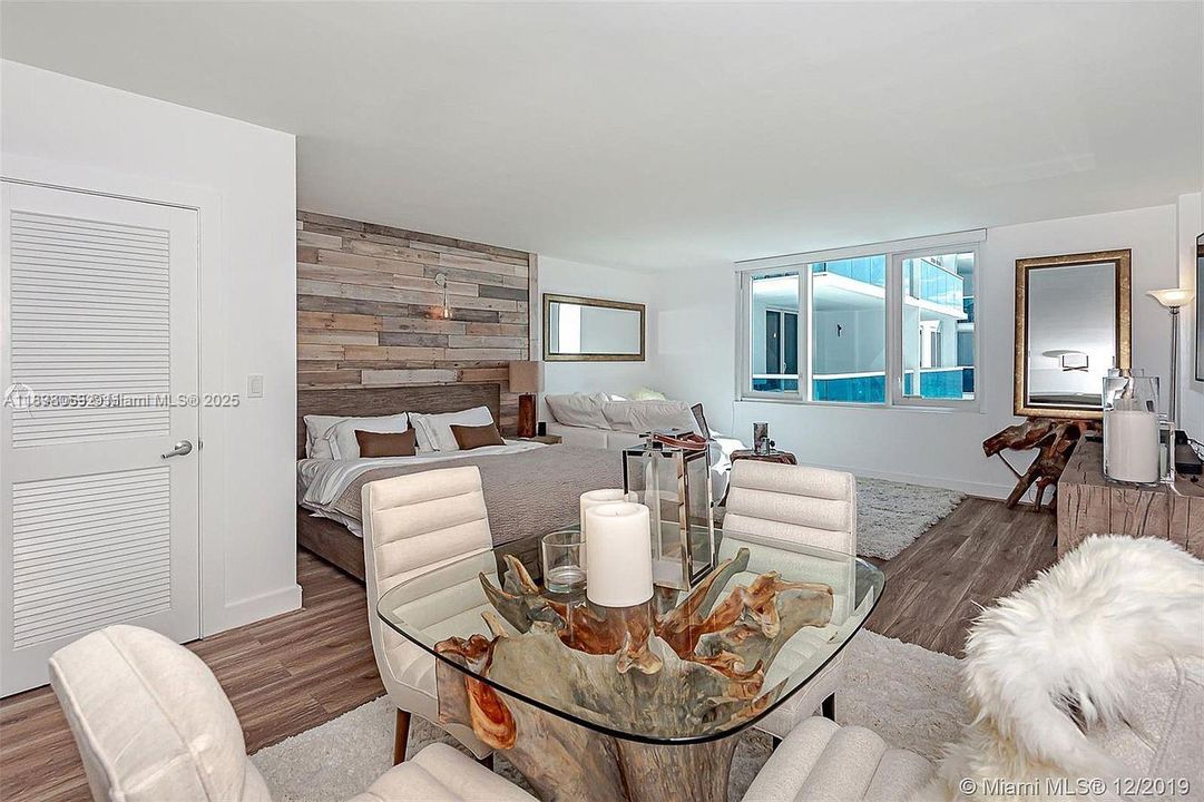 For Rent: $4,500 (0 beds, 1 baths, 660 Square Feet)