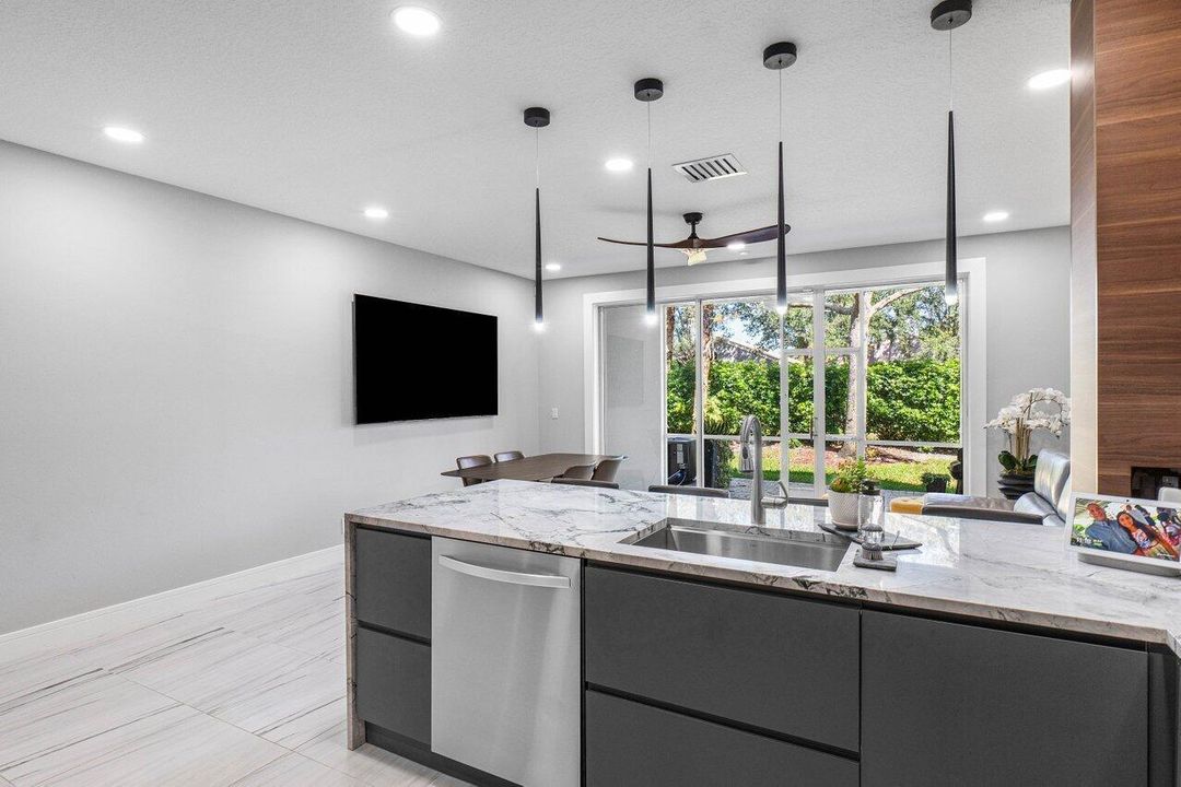 014-9893PortaLeonaLane-BoyntonBeach-FL-3