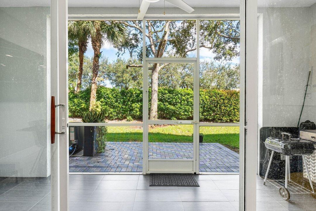 030-9893PortaLeonaLane-BoyntonBeach-FL-3
