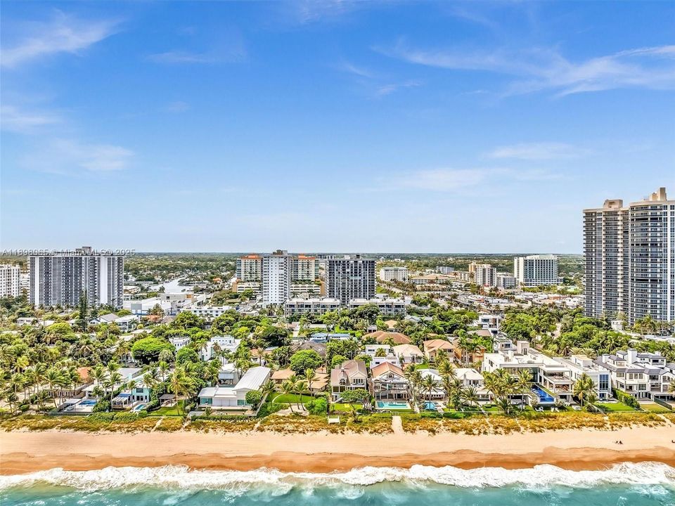 For Sale: $1,400,000 (3 beds, 3 baths, 1944 Square Feet)