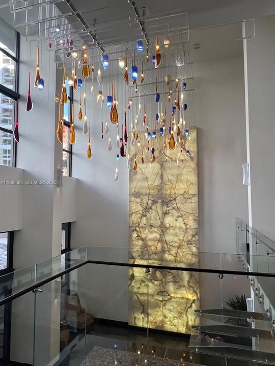 For Sale: $1,249,000 (3 beds, 3 baths, 1895 Square Feet)